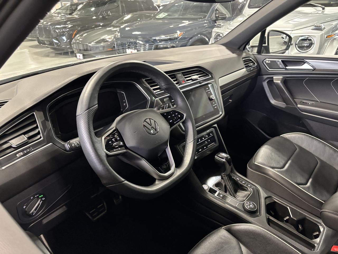 2022 Volkswagen Tiguan R-LINE|4MOTION|NAV|FENDERAUDIO|PANOROOF|LEATHER|++ - Photo #18