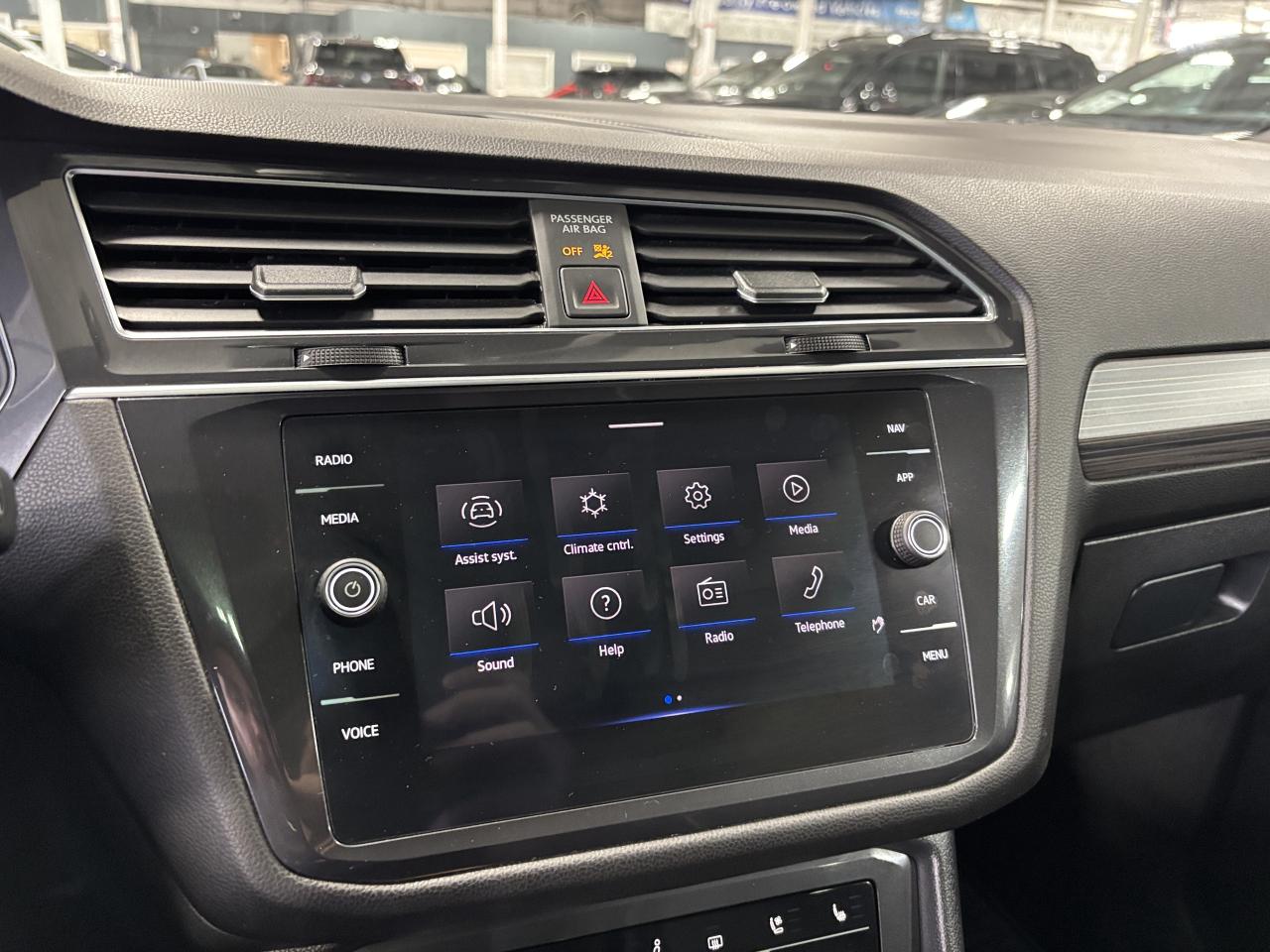 2022 Volkswagen Tiguan R-LINE|4MOTION|NAV|FENDERAUDIO|PANOROOF|LEATHER|++ - Photo #36