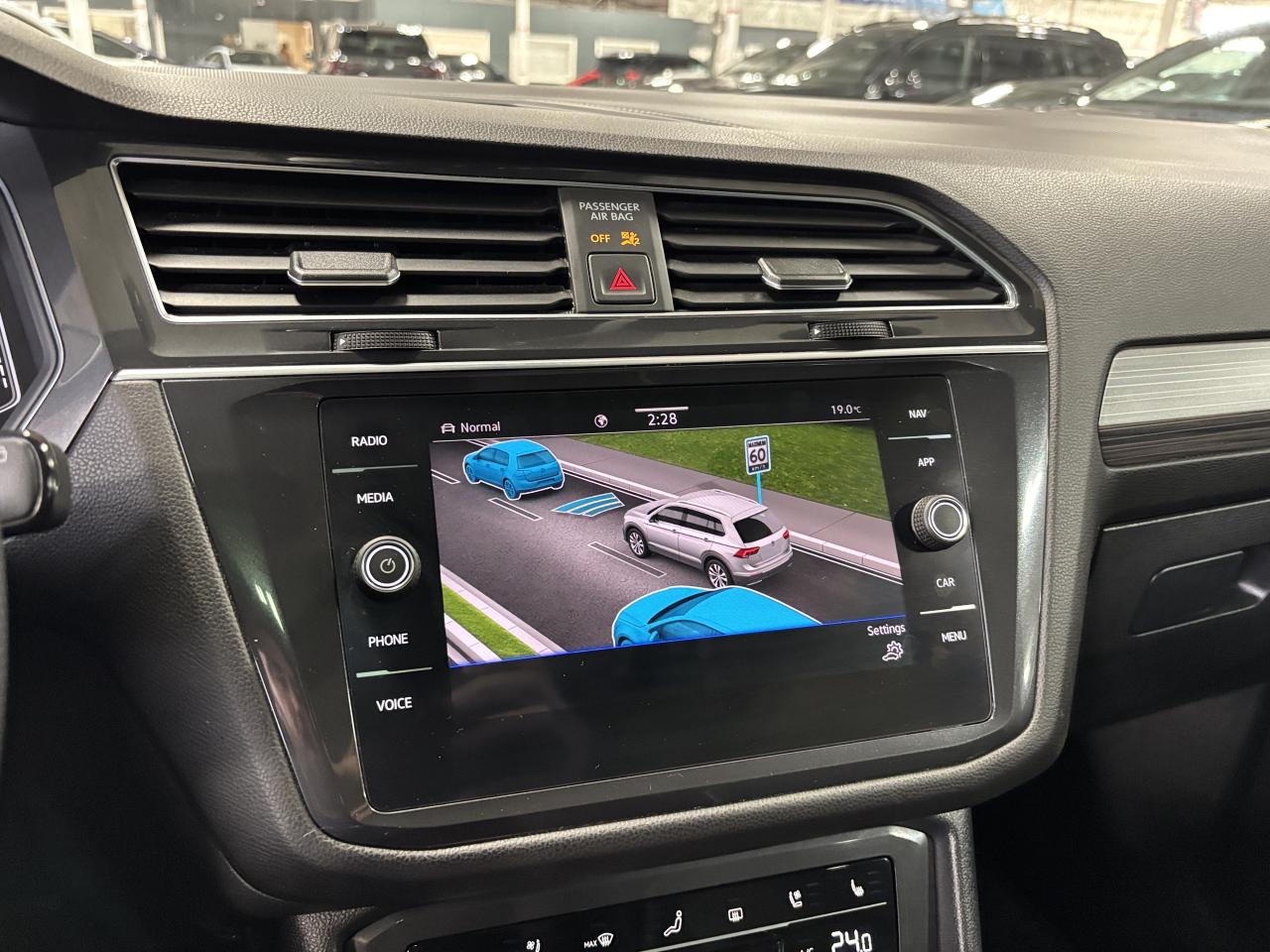 2022 Volkswagen Tiguan R-LINE|4MOTION|NAV|FENDERAUDIO|PANOROOF|LEATHER|++ - Photo #38