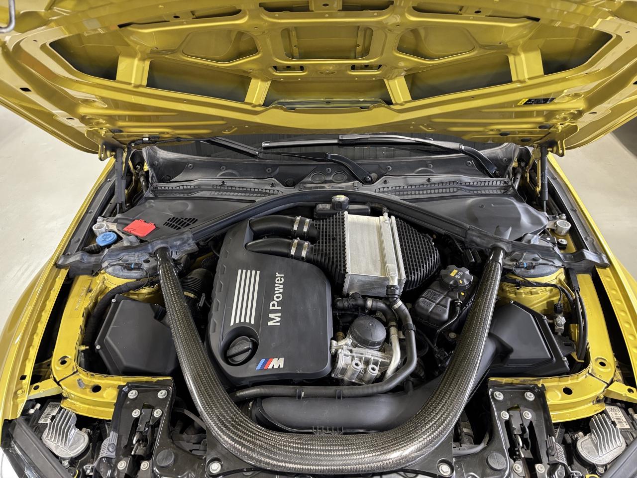 2018 BMW M3 Sedan|RWD|AUSTINYELLOWMETALLIC|NAV|CARBON|HKAUDIO| Photo4