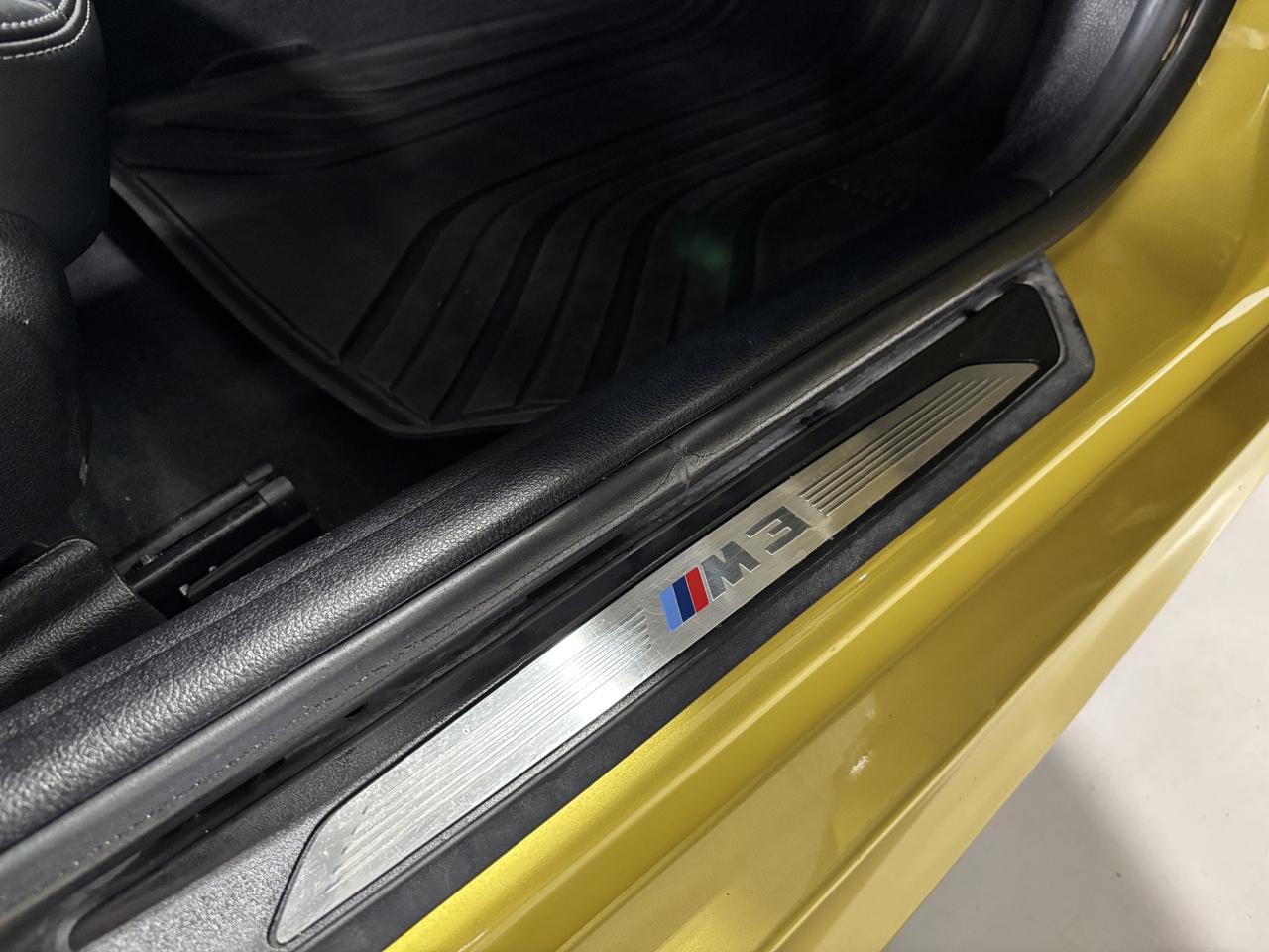 2018 BMW M3 Sedan|RWD|AUSTINYELLOWMETALLIC|NAV|CARBON|HKAUDIO| - Photo #28