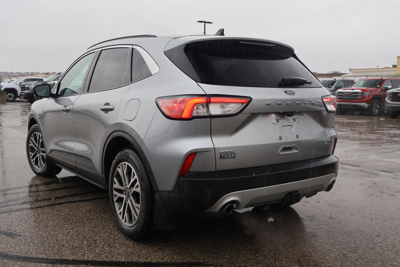 2022 Ford Escape SEL Hybrid | Heated Seats | Photo