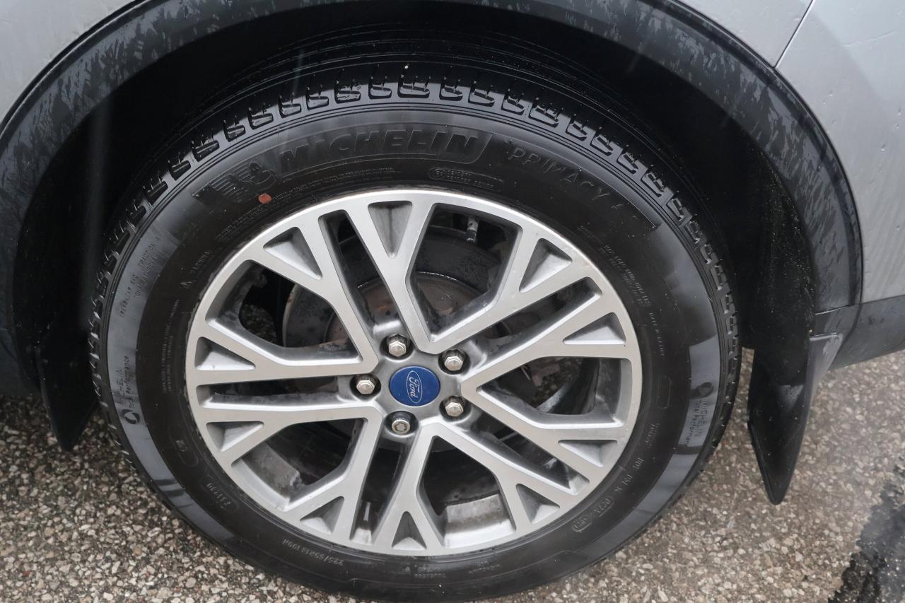 2022 Ford Escape SEL Hybrid | | Heated Seats | Photo