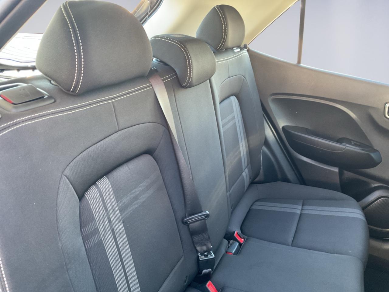 2022 Hyundai Venue 1.6L Preferred! FWD! Photo