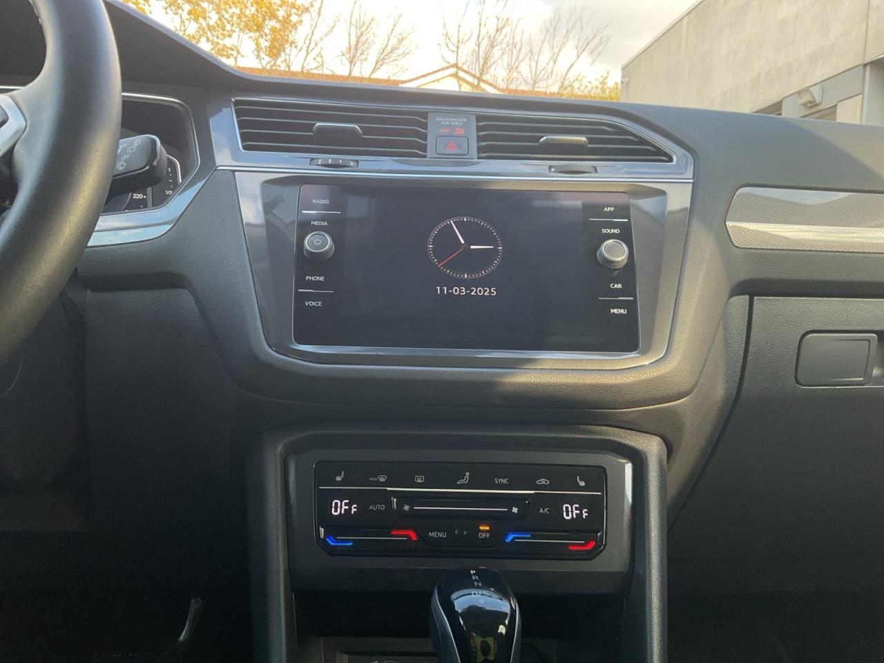 2023 Volkswagen Tiguan 2.0L Certified! Ready for Your Driveway! Photo