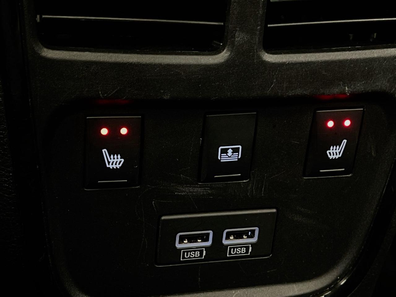 2023 Chrysler 300 >>JUST SOLD Photo