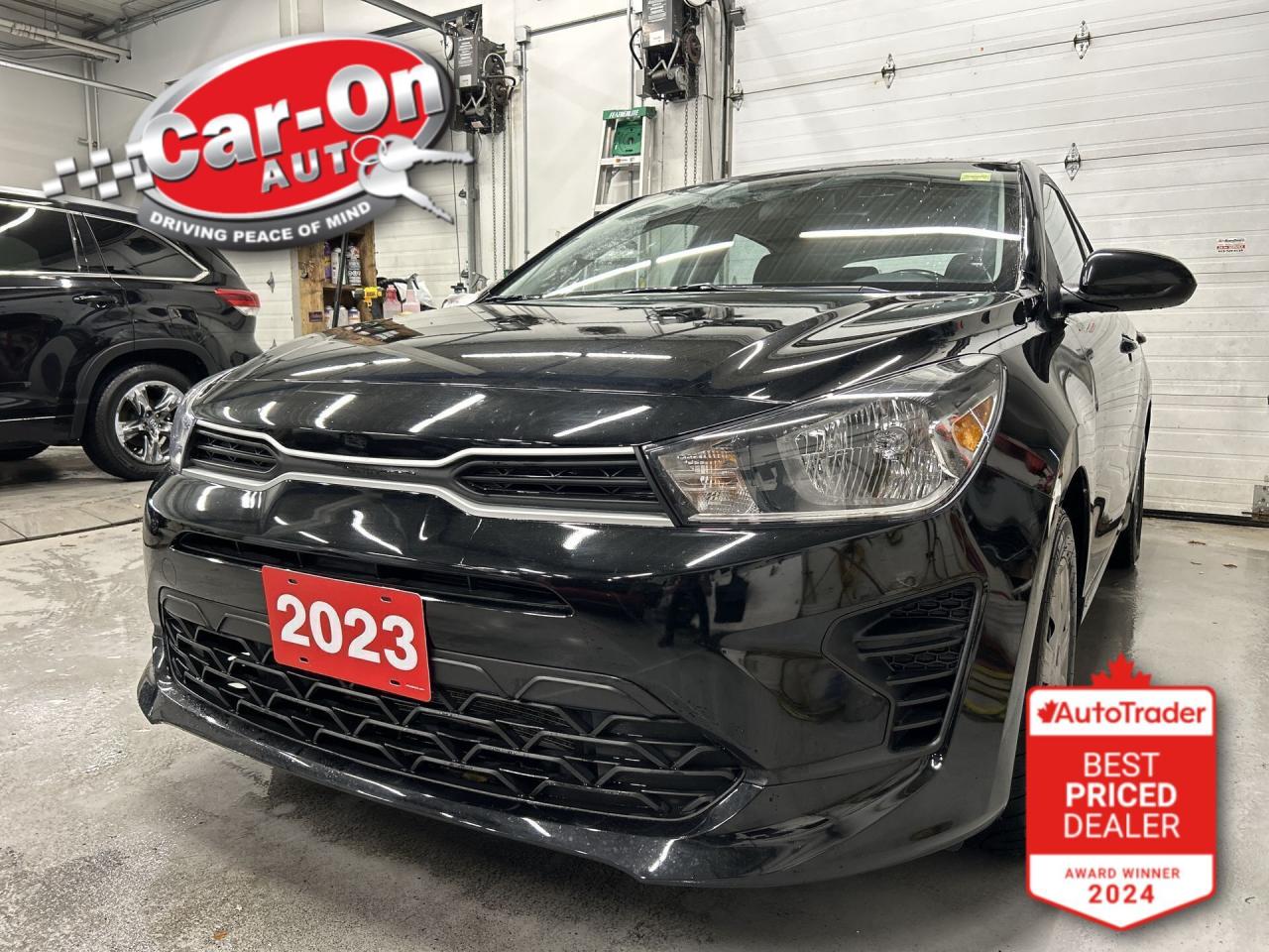 2023 Kia Rio5 AUTOMATIC | HTD SEATS |WIRELESS CARPLAY | REAR CAM Photo0