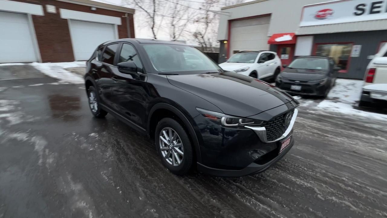 2023 Mazda CX-5 AWD | HTD SEATS | CARPLAY | 17IN ALLOYS| BLUETOOTH Photo