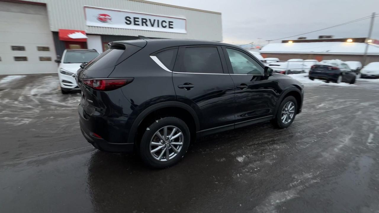 2023 Mazda CX-5 AWD | HTD SEATS | CARPLAY | 17IN ALLOYS| BLUETOOTH Photo