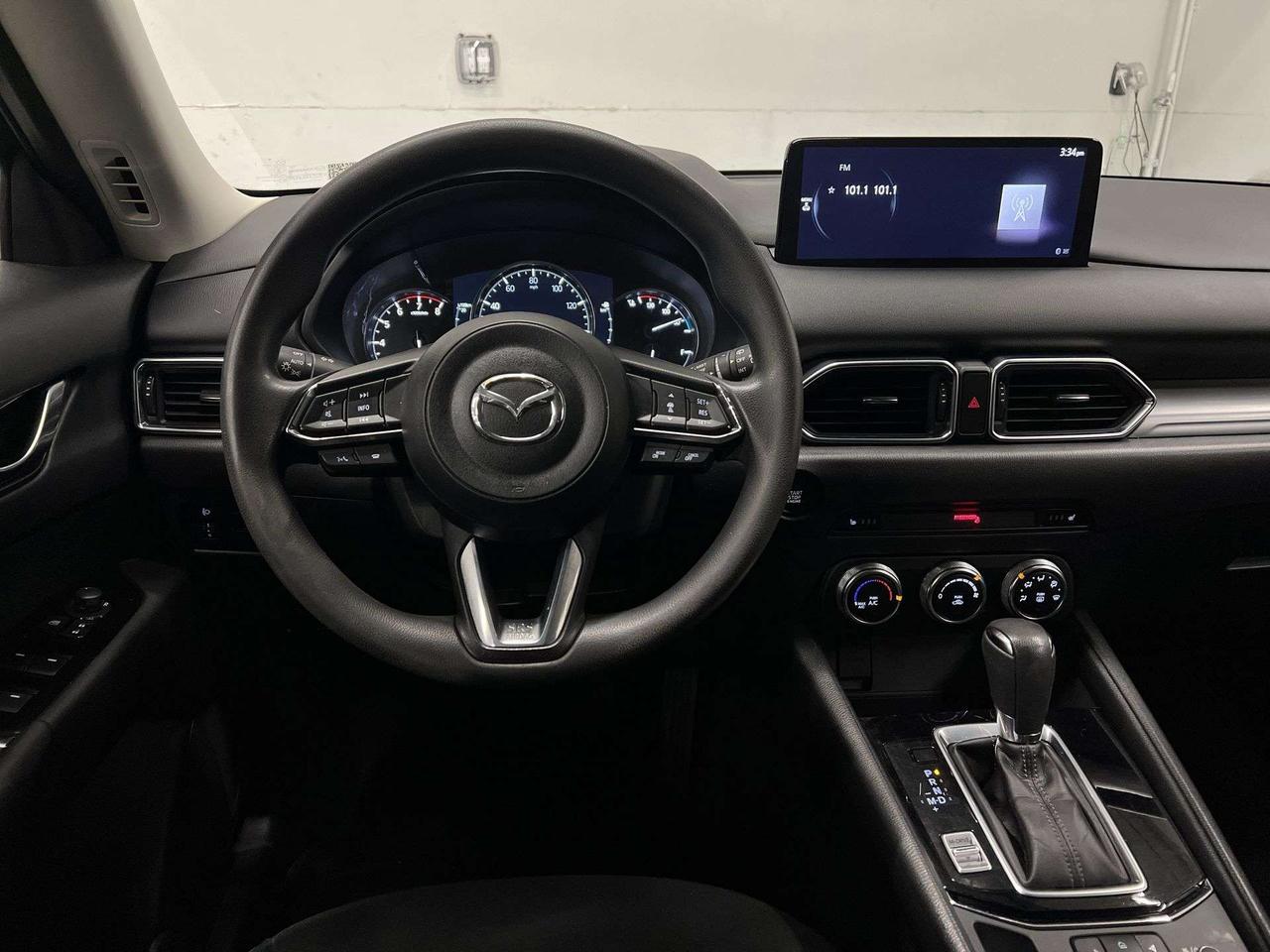 2023 Mazda CX-5 AWD | HTD SEATS | CARPLAY | 17IN ALLOYS| BLUETOOTH Photo