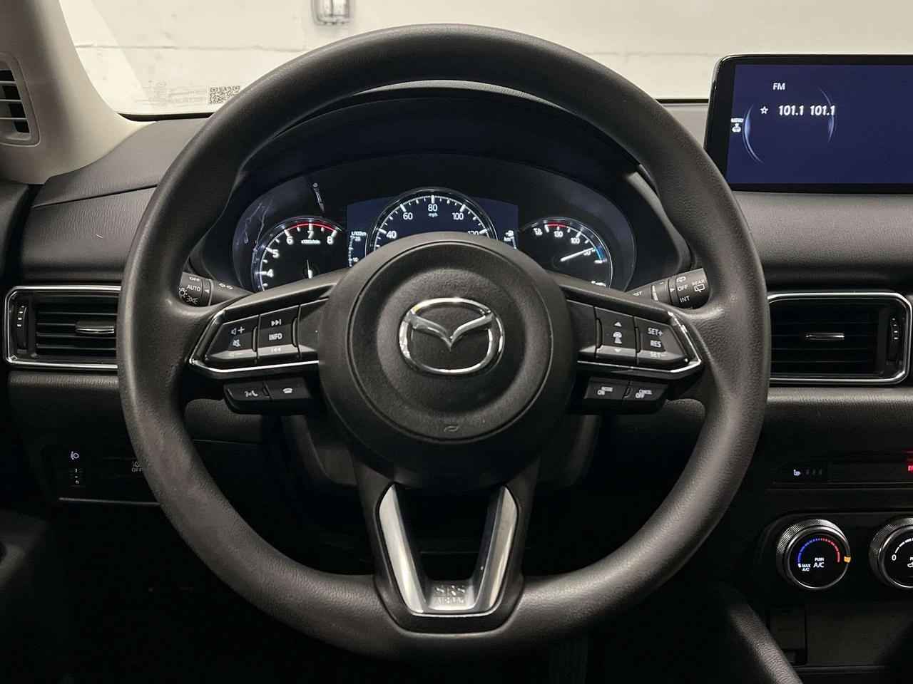 2023 Mazda CX-5 AWD | HTD SEATS | CARPLAY | 17IN ALLOYS| BLUETOOTH Photo
