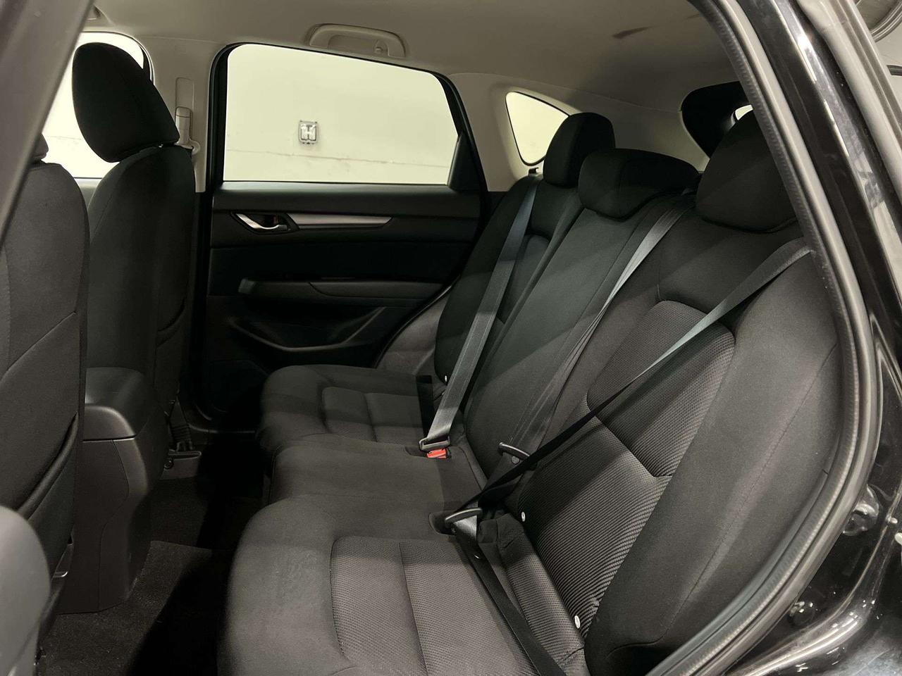 2023 Mazda CX-5 AWD | HTD SEATS | CARPLAY | 17IN ALLOYS| BLUETOOTH Photo