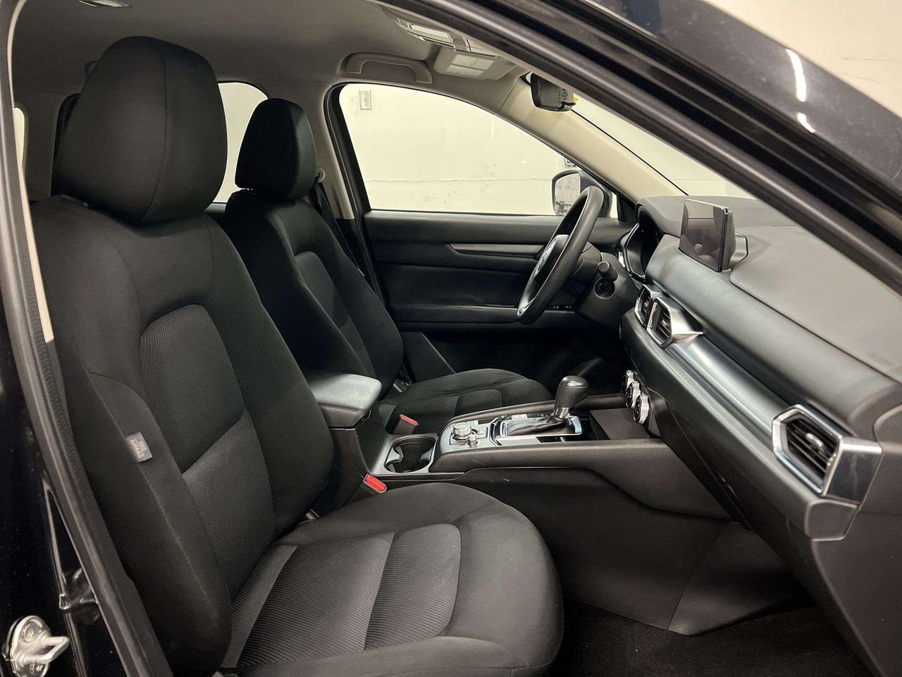 2023 Mazda CX-5 AWD | HTD SEATS | CARPLAY | 17IN ALLOYS| BLUETOOTH Photo