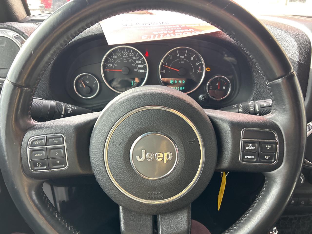 2015 Jeep Wrangler SAHARA, AUTOMATIC, SOFT TOP, REMOTE START, NAV! - Photo #16