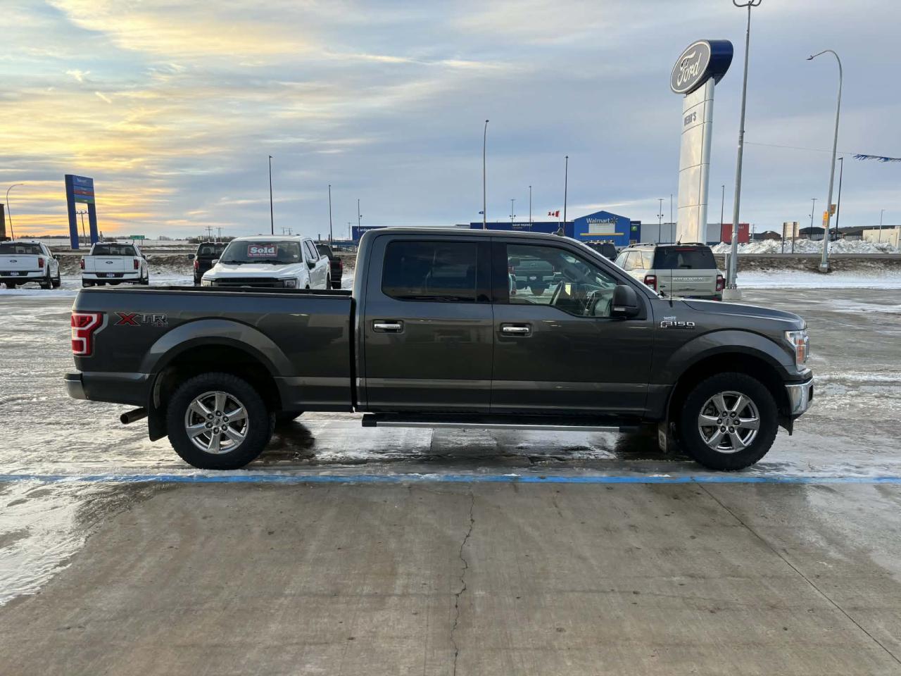 2018 Ford F-150 XLT 4WD SuperCrew 6.5' Box Photo4