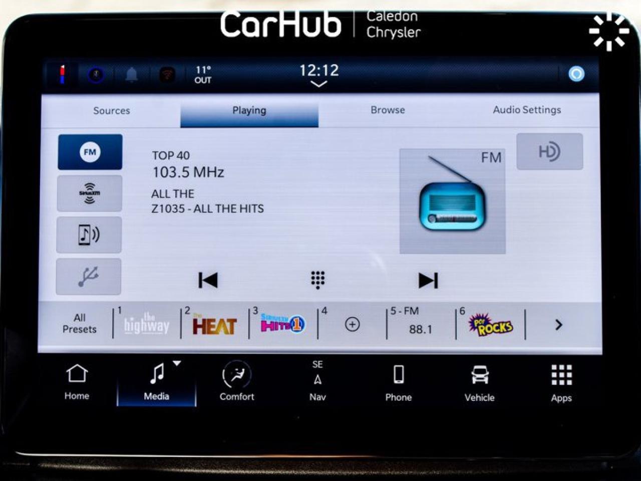 2025 RAM Cargo Van ProMaster SLT 3500 High Roof 159" WB Only 54 Km 3 Seater 10.1"Display Navi Blind Spot Photo