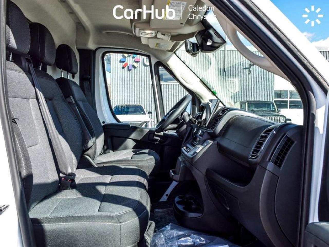 2025 RAM Cargo Van ProMaster SLT 3500 High Roof 159" WB Only 54 Km 3 Seater 10.1"Display Navi Blind Spot Photo