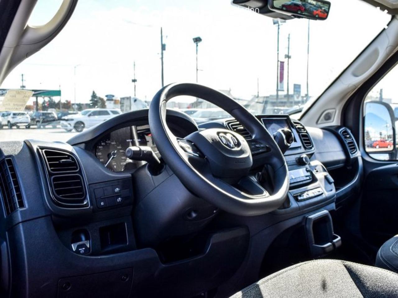 2025 RAM Cargo Van ProMaster SLT 3500 High Roof 159" WB Only 46Km 3 Seater Blind Spot Lane assist Photo