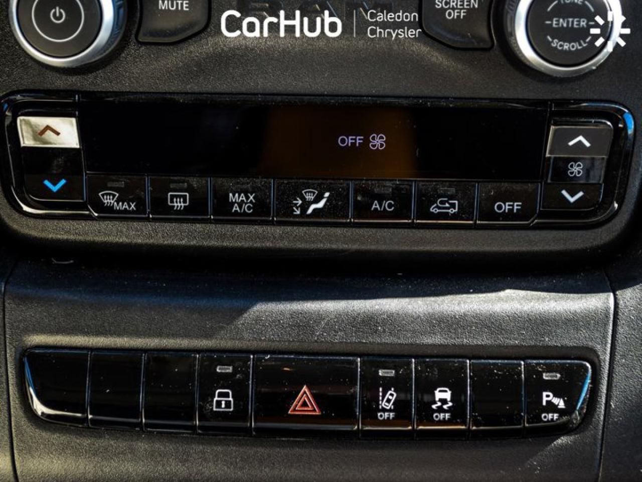 2025 RAM Cargo Van ProMaster SLT 3500 High Roof 159" WB Only 46Km 3 Seater Blind Spot Lane assist Photo