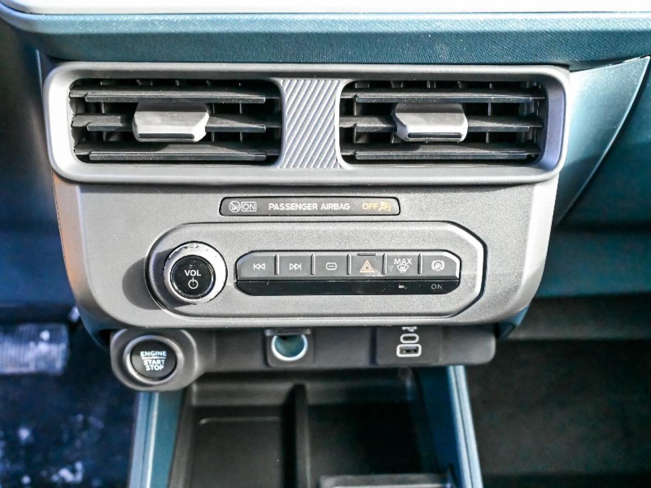 2026 Ford Maverick XLT Photo