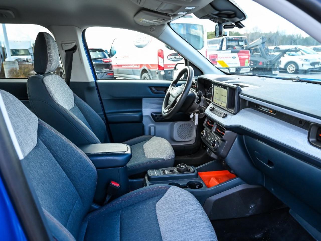 2022 Ford Maverick XLT Photo