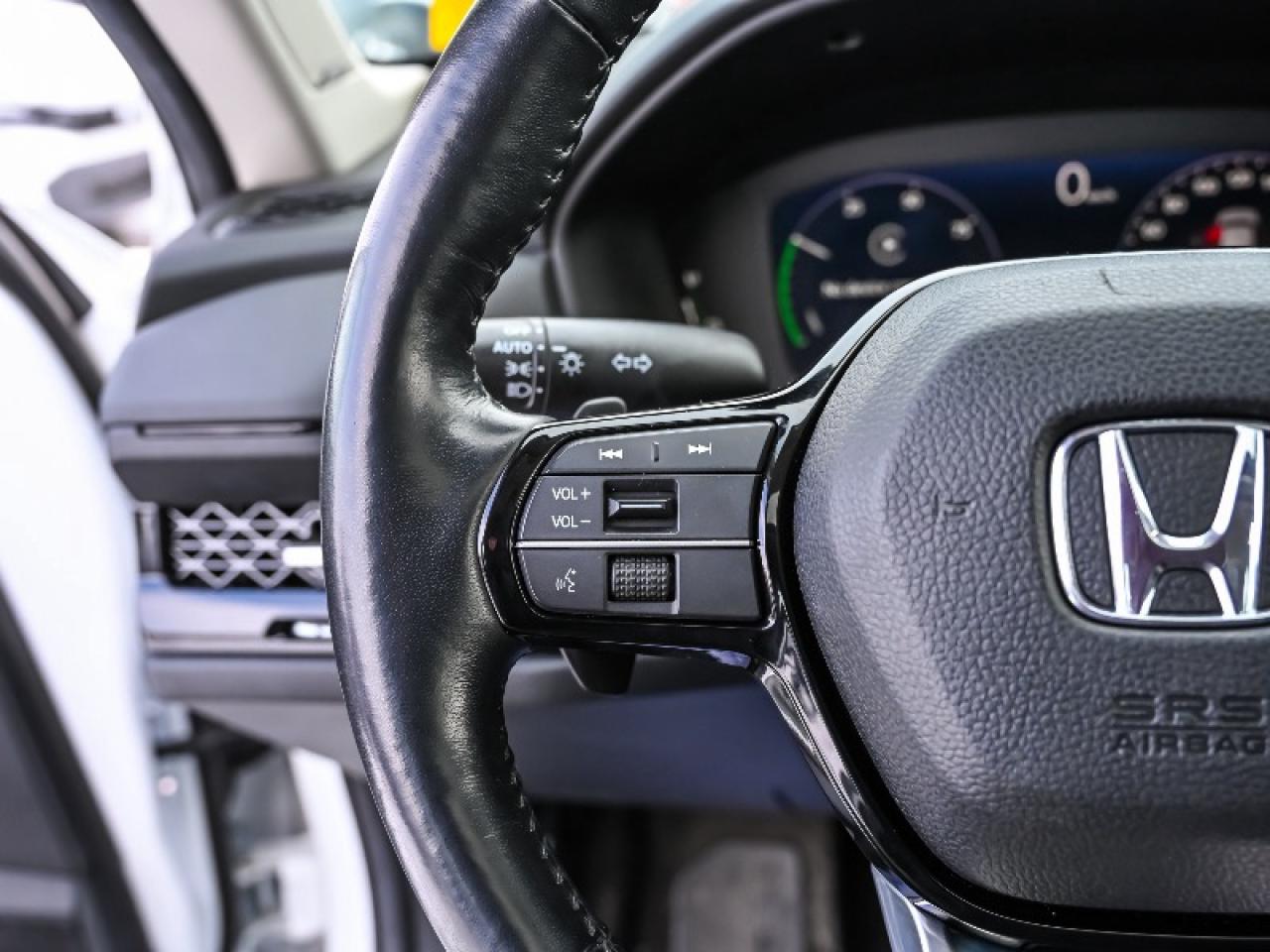 2023 Honda Accord Hybrid Touring Photo