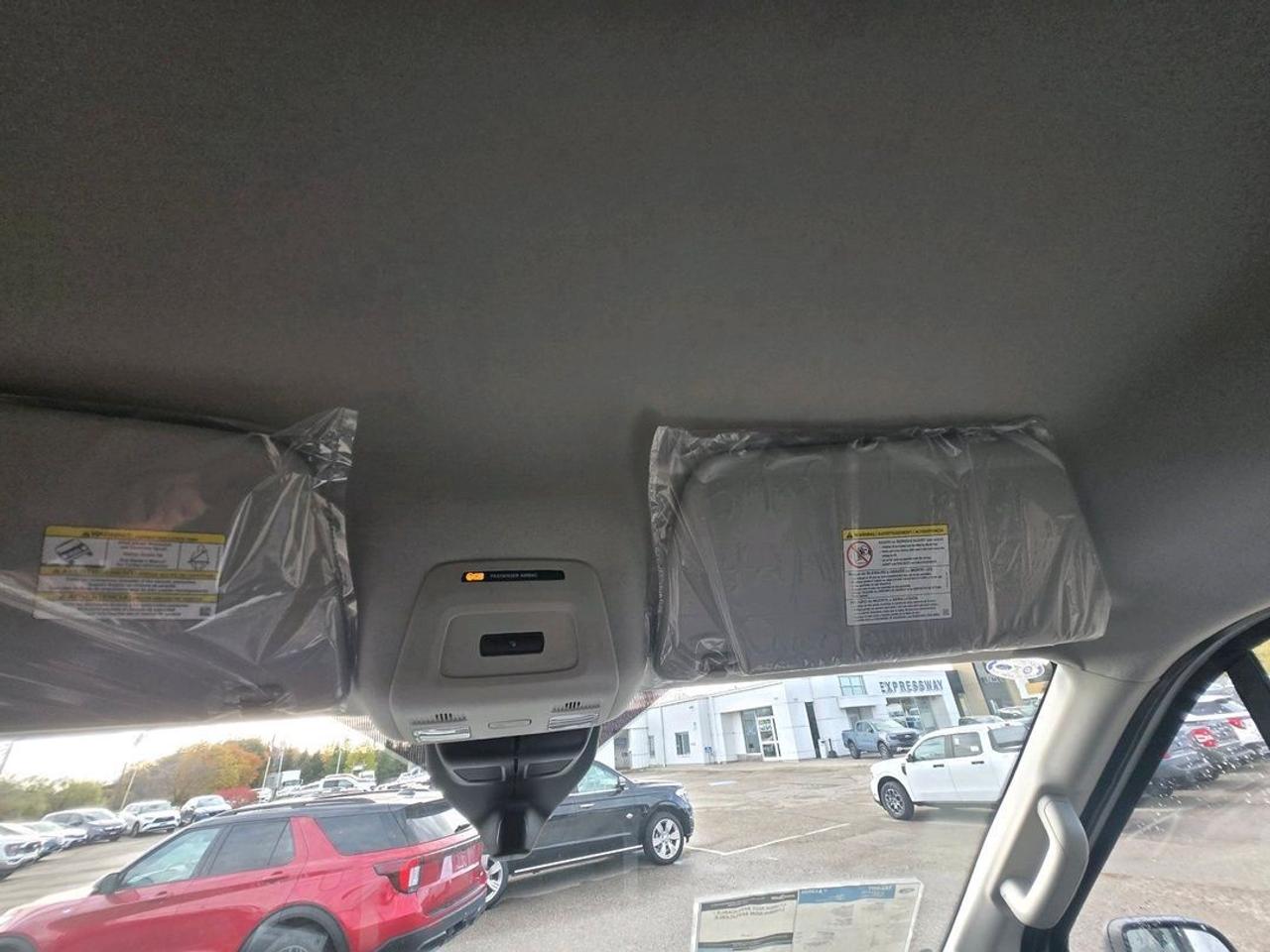 2026 Ford Transit MEDIUM ROOF,  REAR COMPARTMENT LIGHTING Photo