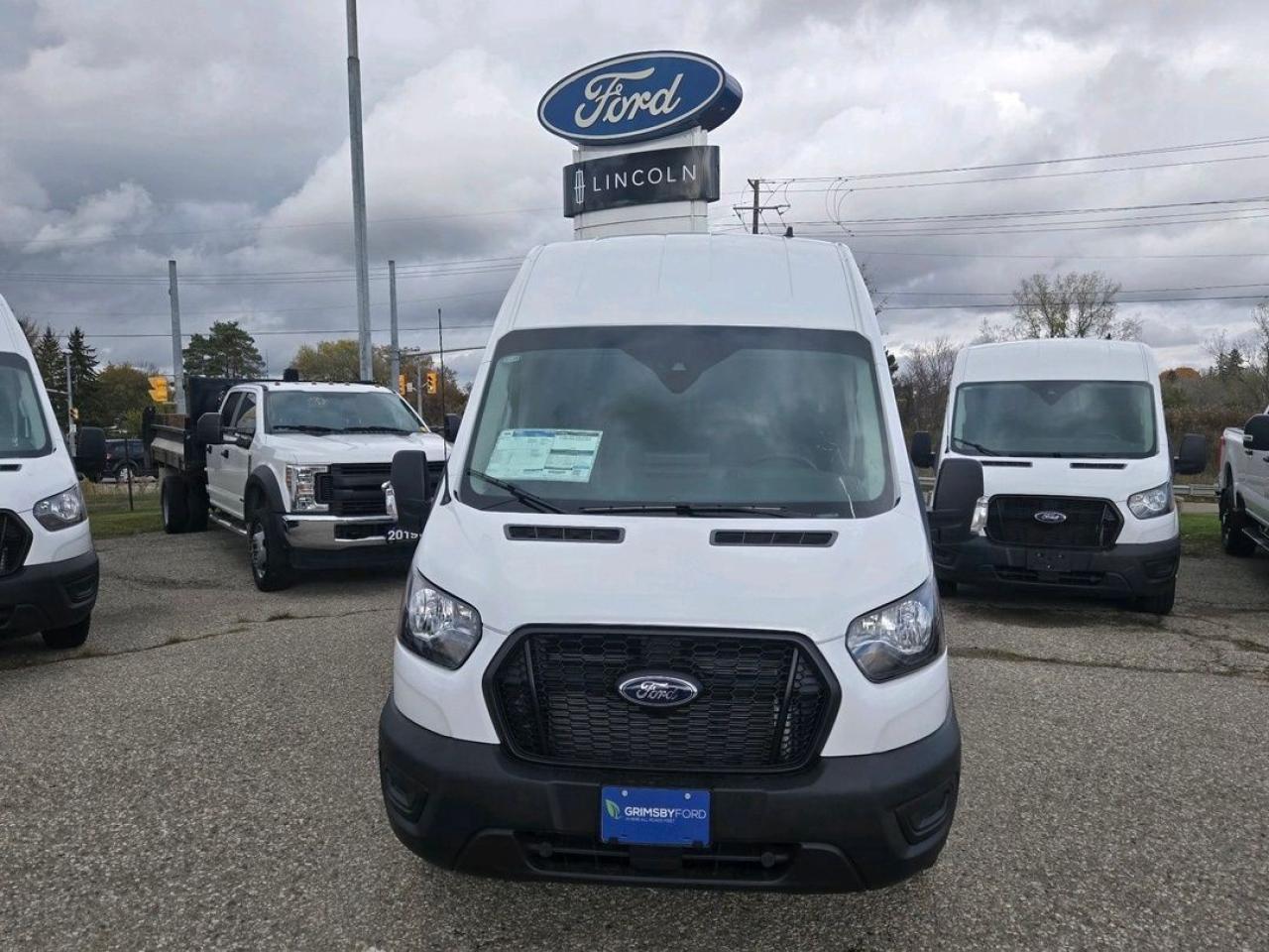 2025 Ford Transit HIGH ROOF, HEATED MIRRORS, CLOTH SEATS Photo