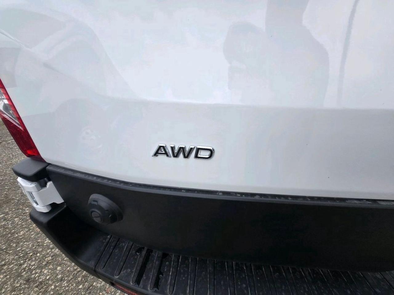 2025 Ford Transit HIGH ROOF, HEATED MIRRORS, CLOTH SEATS Photo