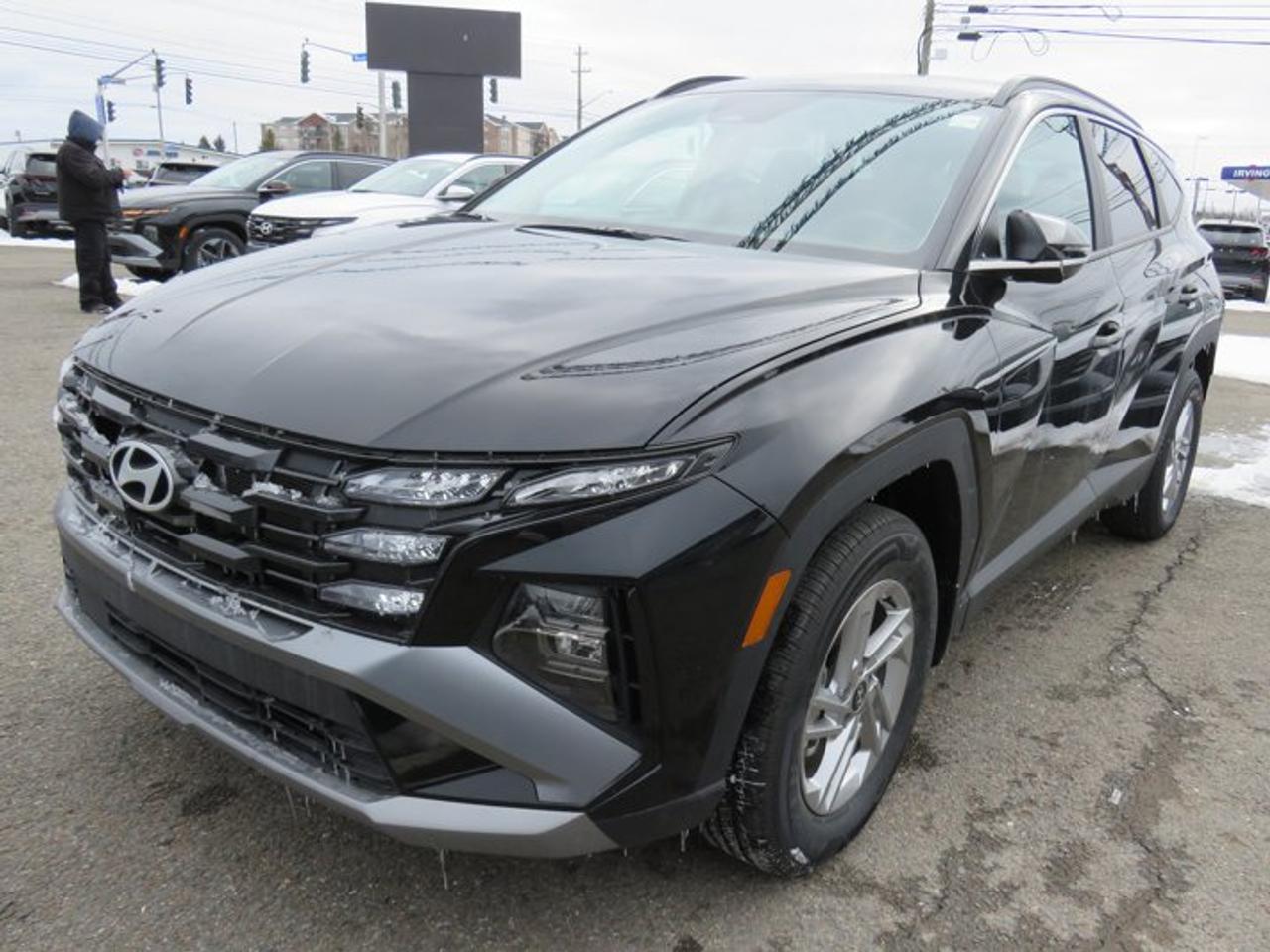Small SUV 4WD, Preferred AWD, 8-Speed Automatic w/OD, Regular Gasoline I-4 2.5 L/152