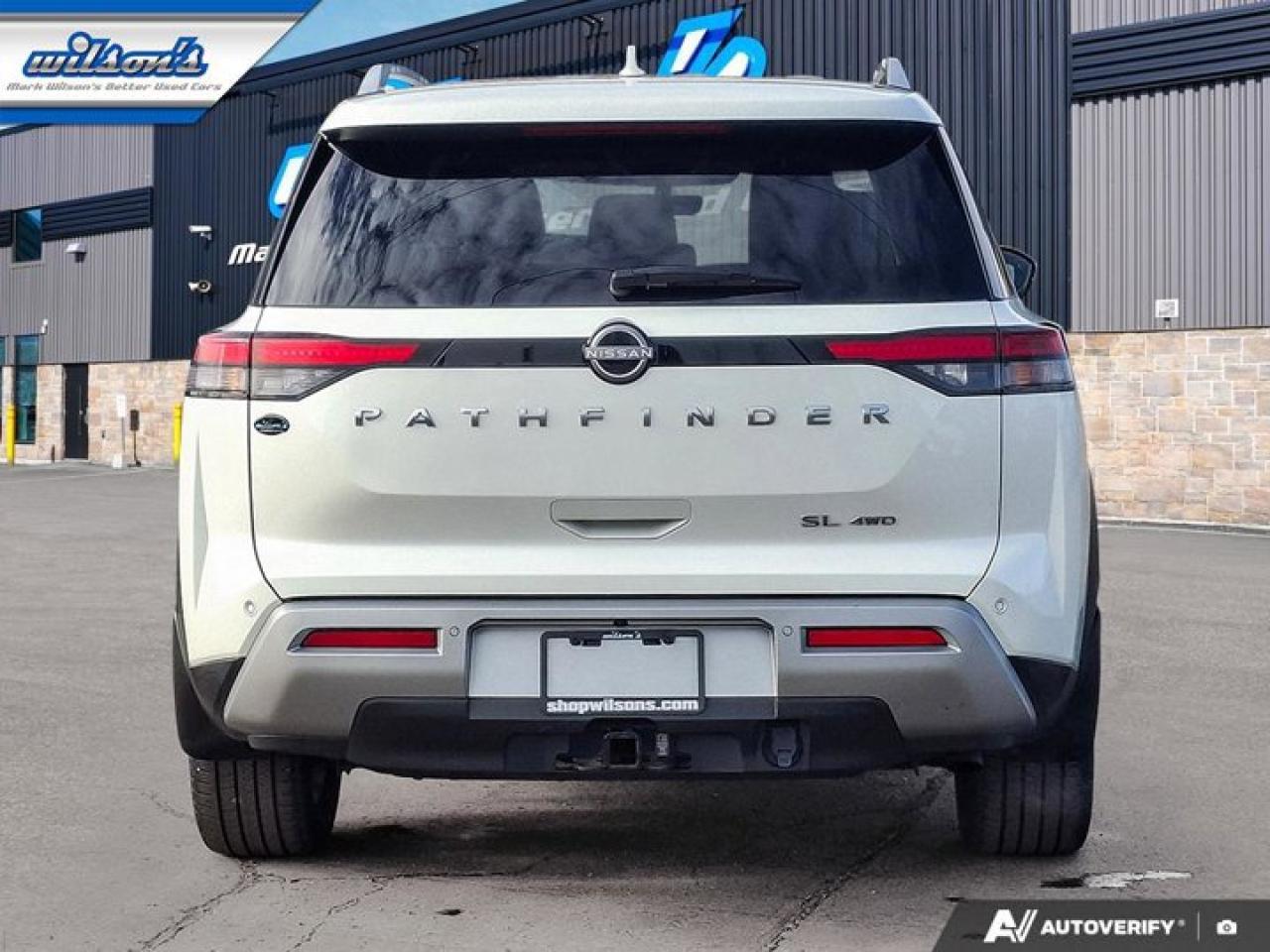 2023 Nissan Pathfinder SL Premium AWD | HUD | Leather | Pano Roof | Nav | Bose | 20" Wheels | CarPlay + Android and More ! Photo3