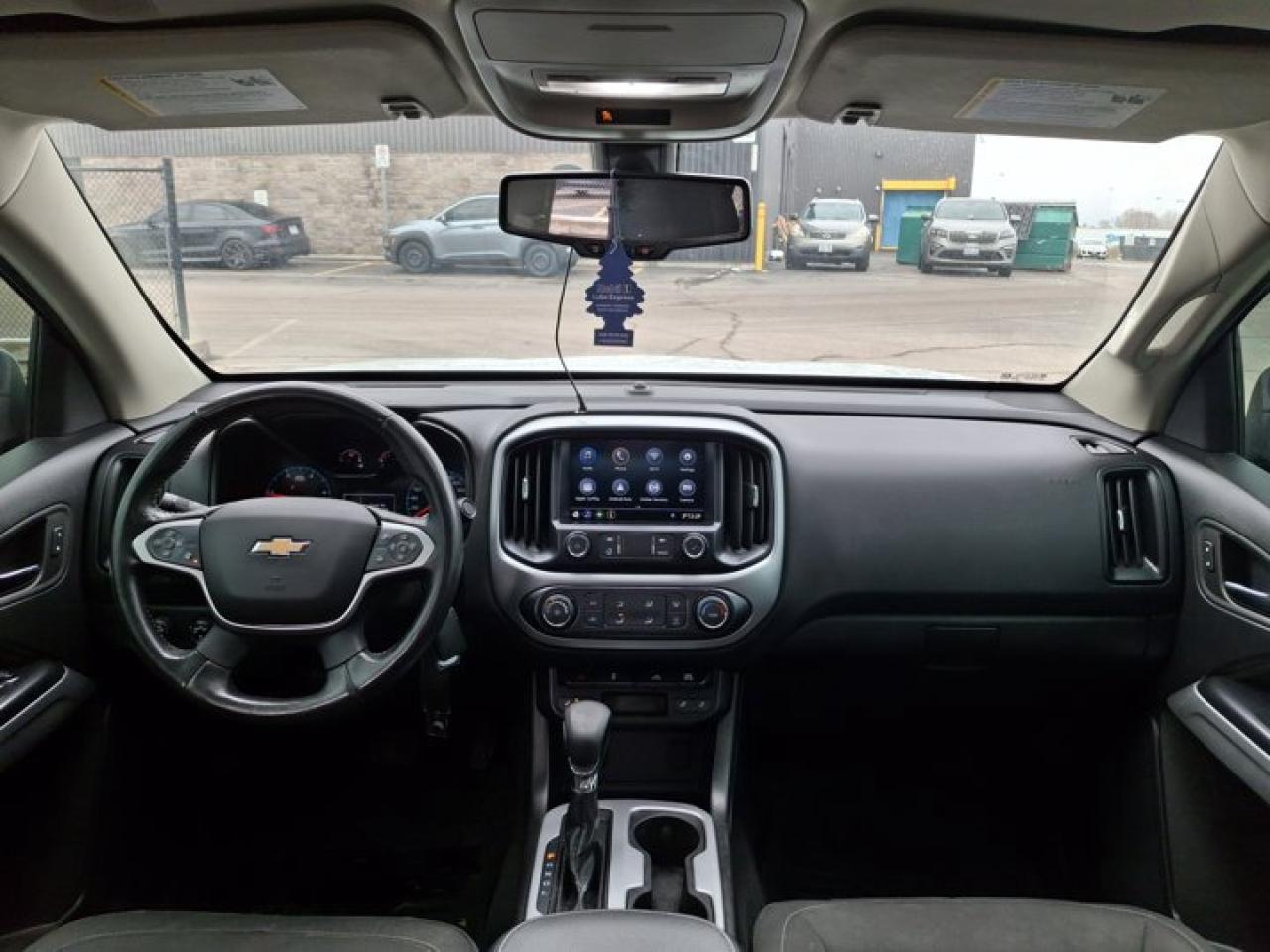 2022 Chevrolet Colorado 4WD LT | 2.8L Diesel | Heated Wheel + Seats | Trailer Brake Controller | Remote Start | and More ! Photo4