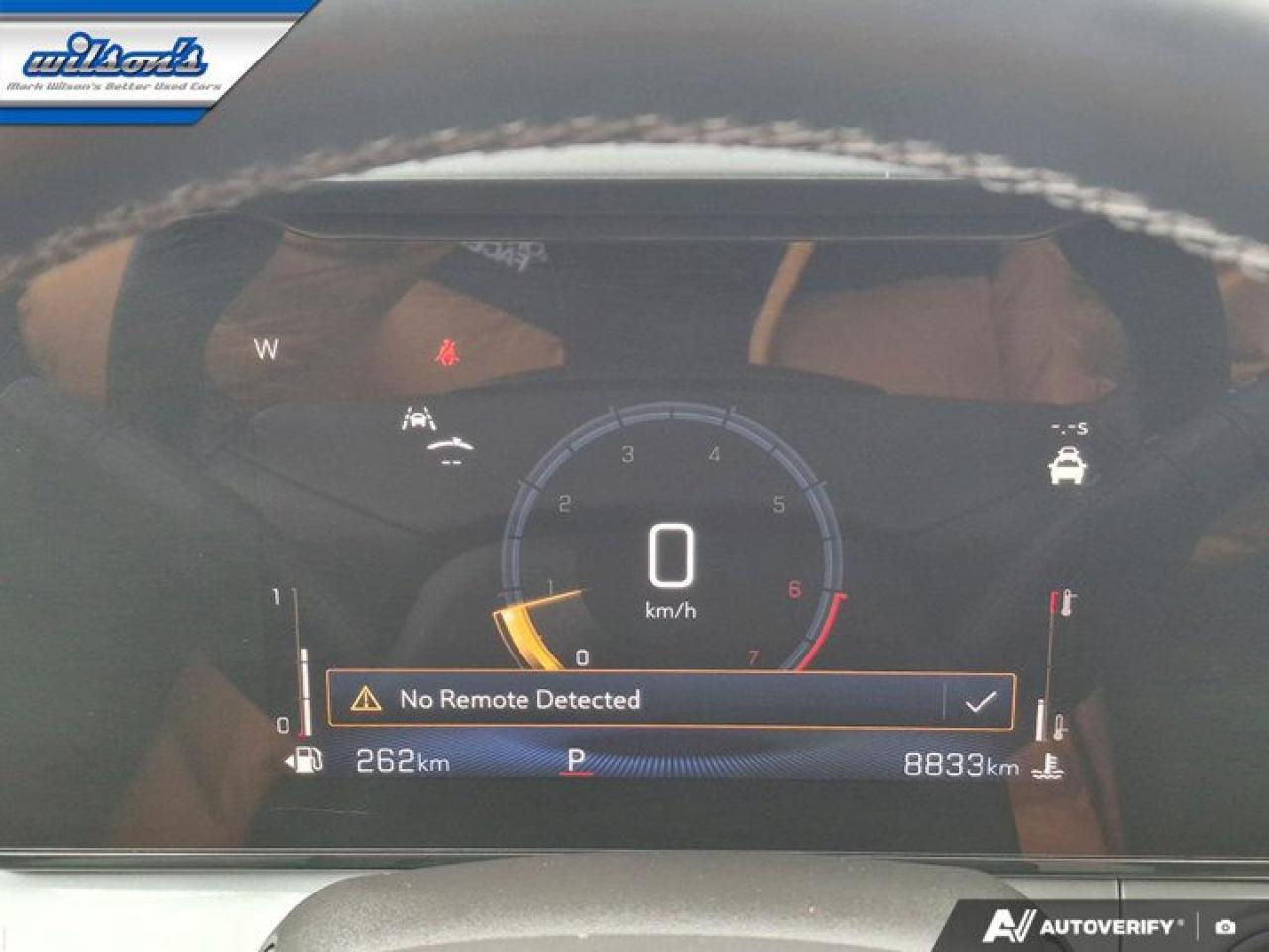 2024 Chevrolet Trax LT | Sunroof | Heated Seats + Steering | Remote Start | CarPlay | Reverse Cam | and More ! Photo