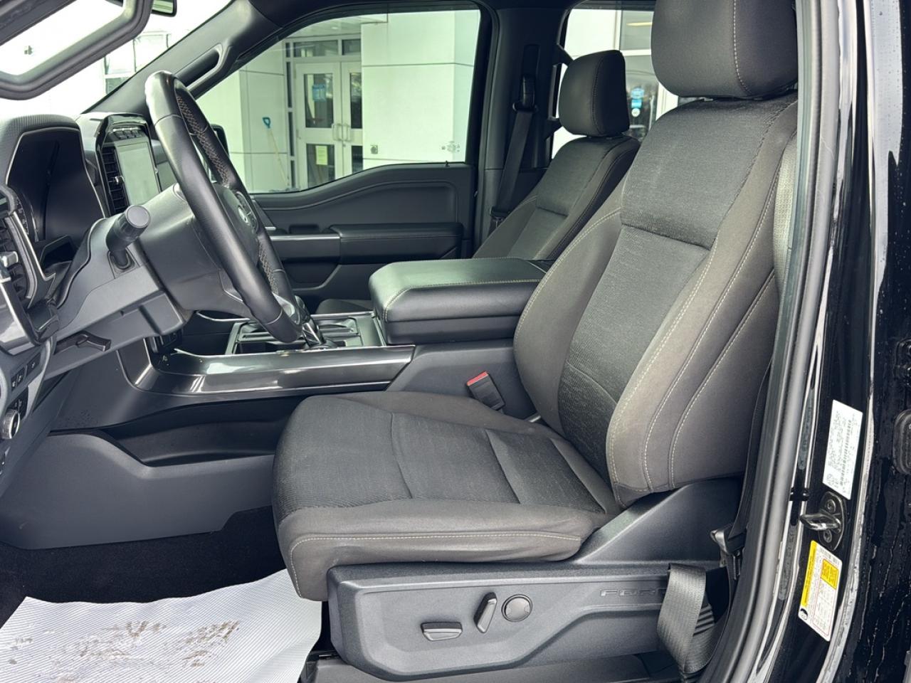 2023 Ford F-150 XL Photo