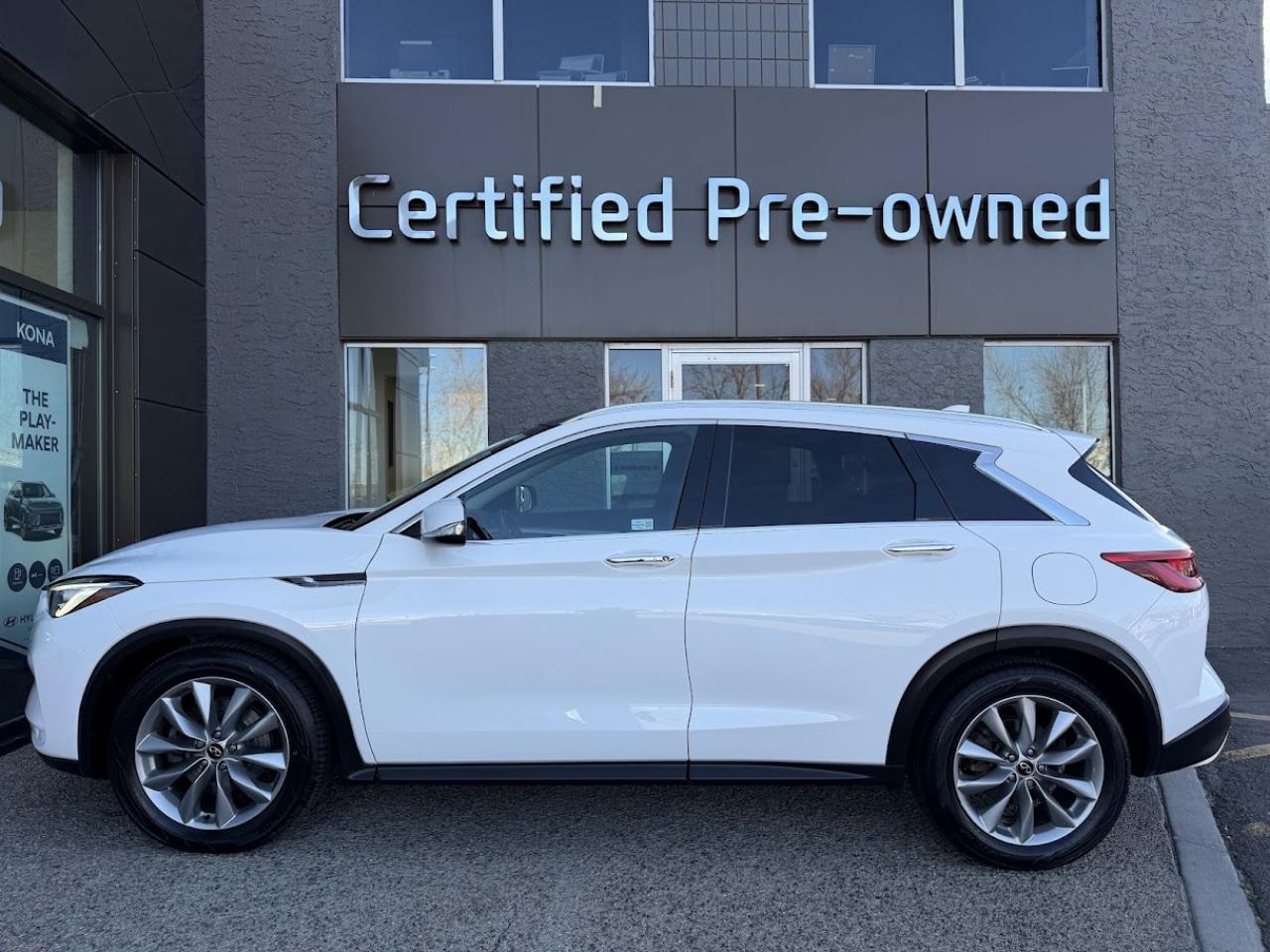 Used 2019 Infiniti QX50 w/ AWD / LEATHER / PANORAMIC ROOF for sale in Calgary, AB