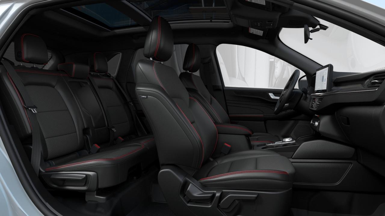 2025 Ford Escape ST-Line Photo