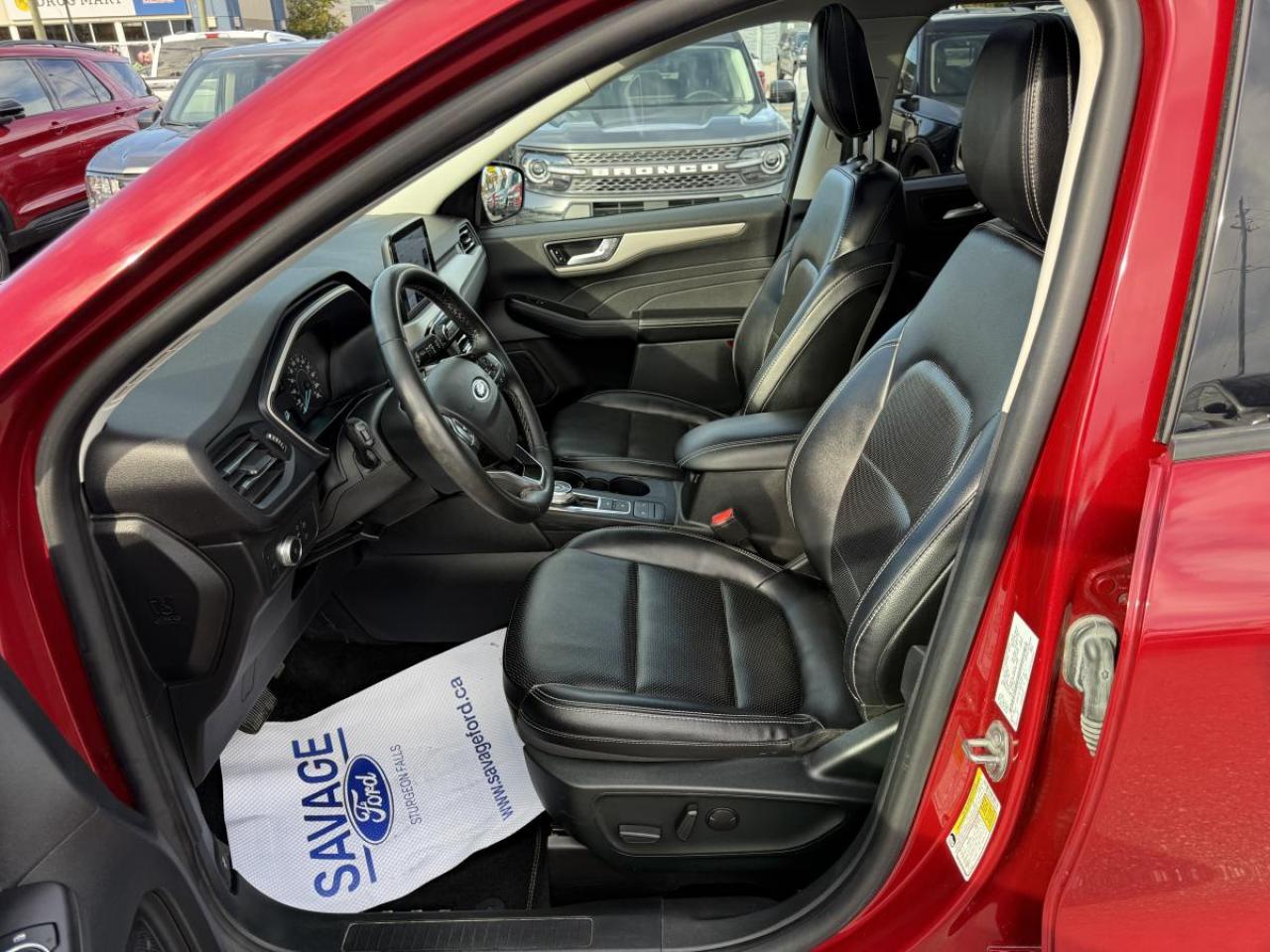 2022 Ford Escape SEL AWD Photo