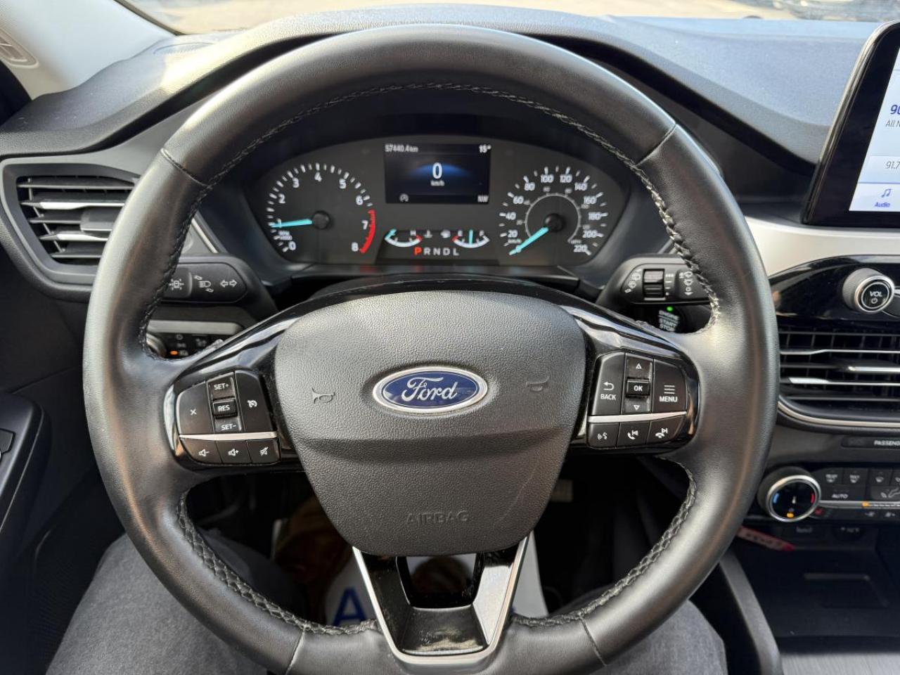 2022 Ford Escape SEL AWD Photo