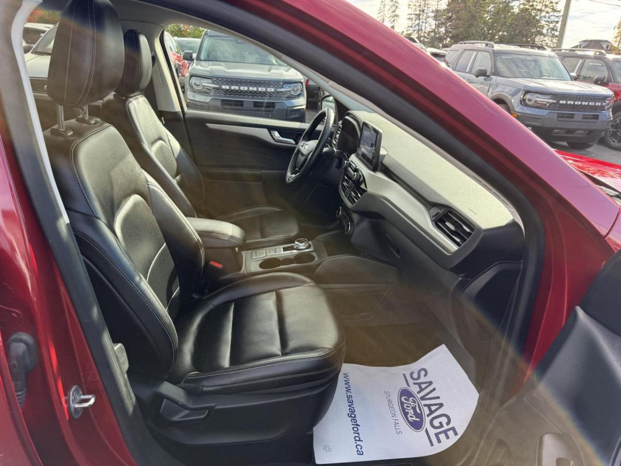 2022 Ford Escape SEL AWD Photo