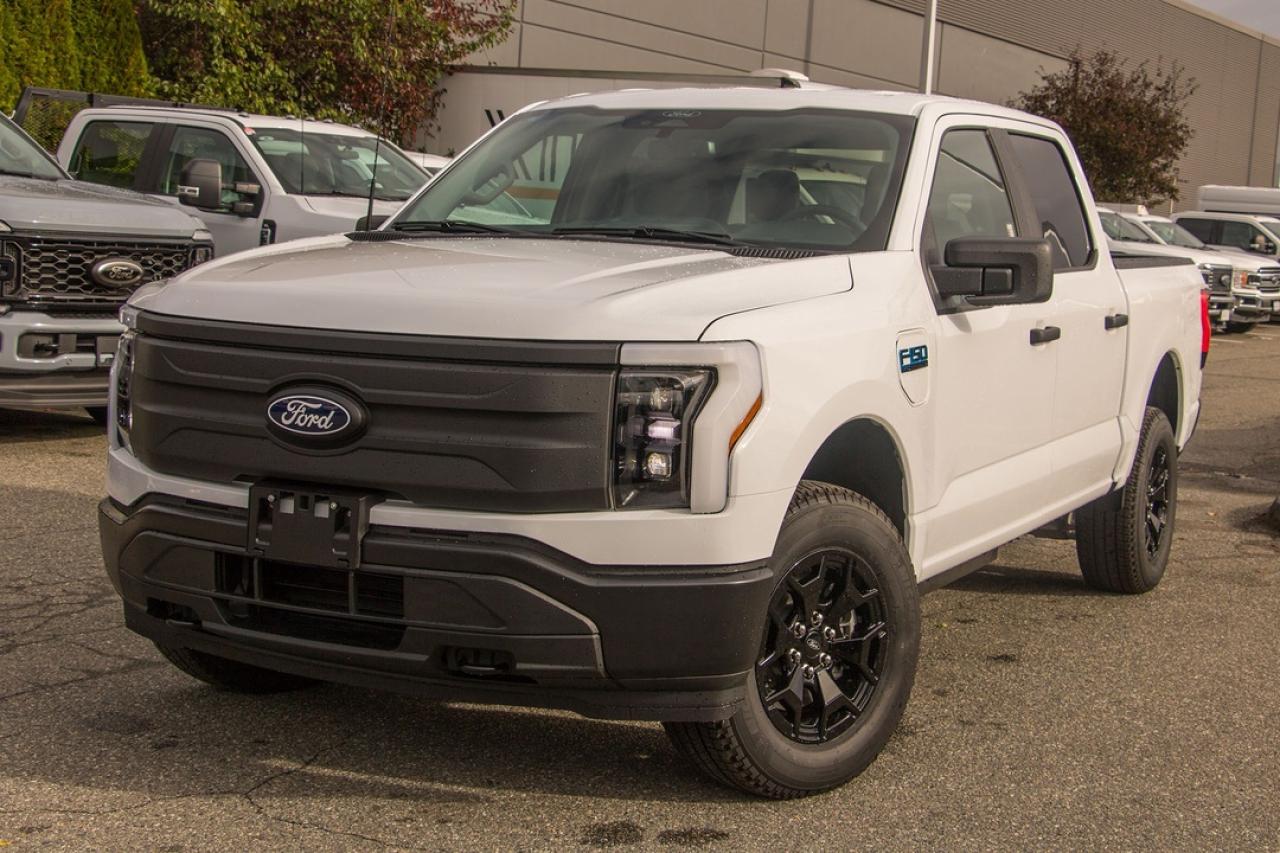New 2025 Ford F-150 Lightning Pro for sale in Abbotsford, BC
