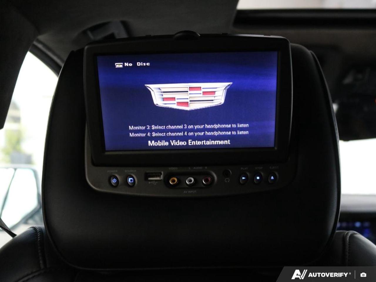 2019 Cadillac Escalade Platinum Photo