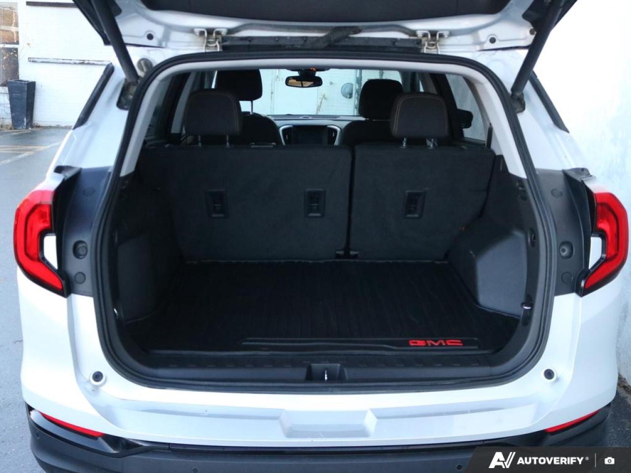 2021 GMC Terrain SLE Photo