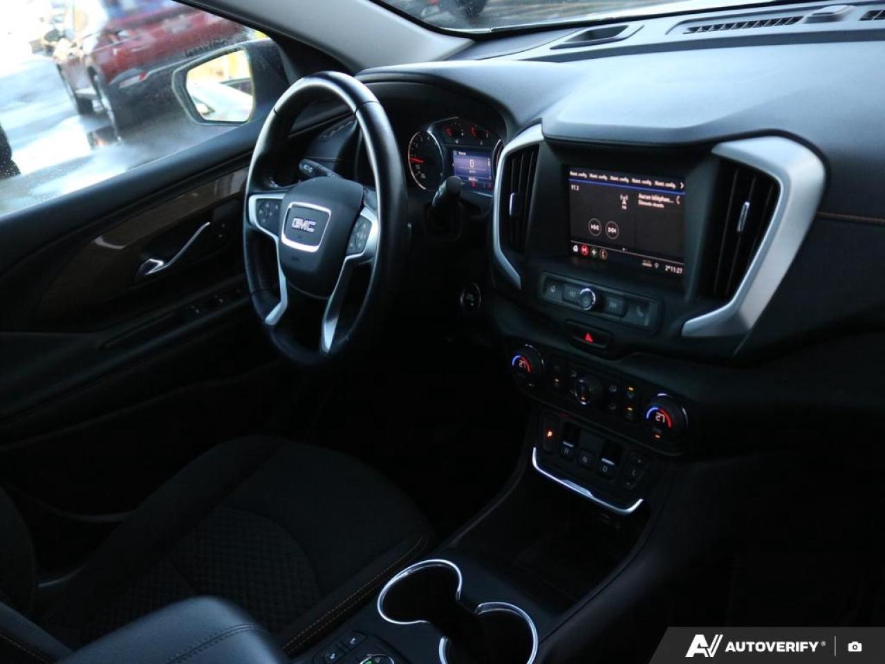 2021 GMC Terrain SLE Photo