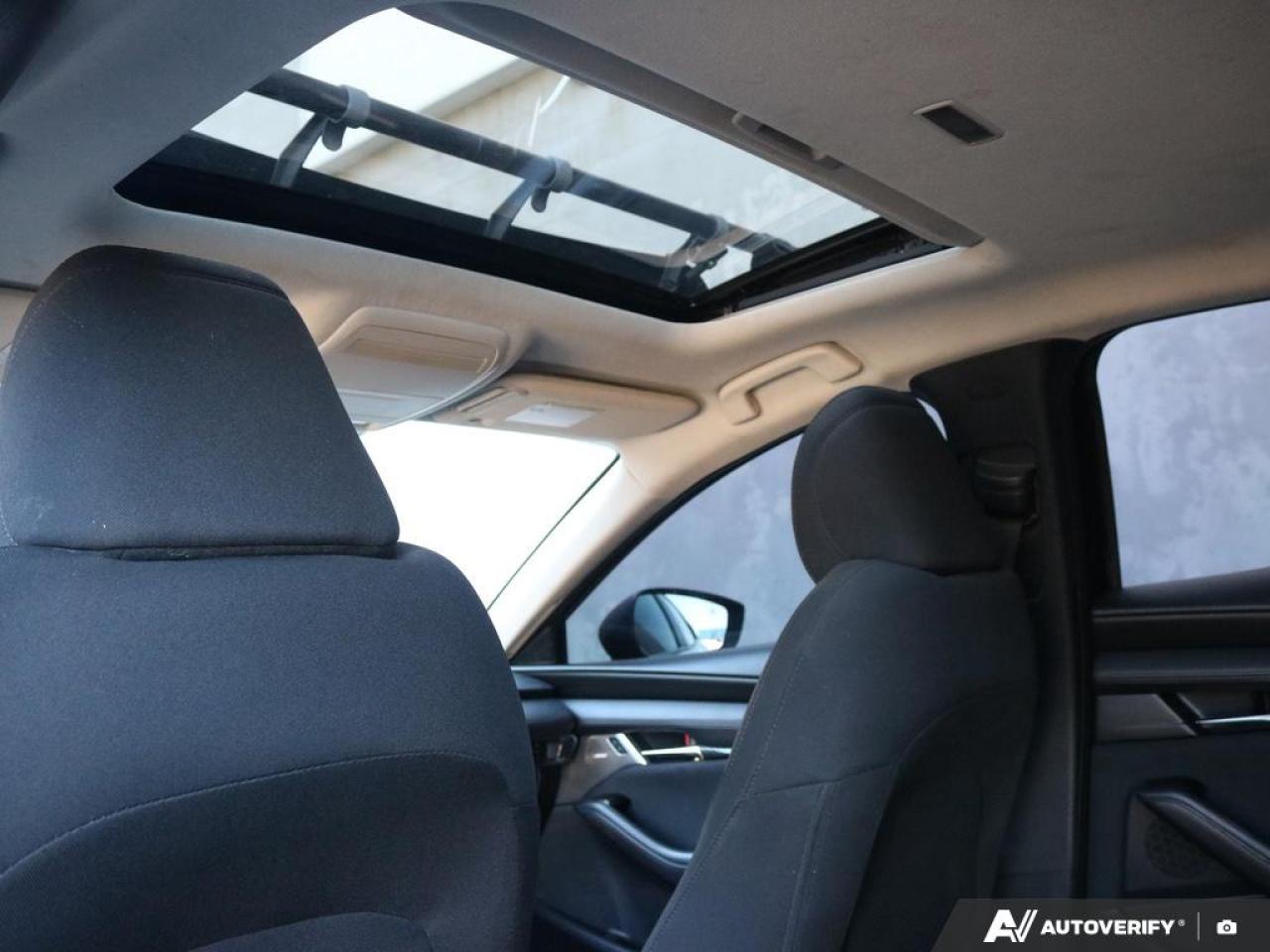 2019 Mazda MAZDA3 GT Photo