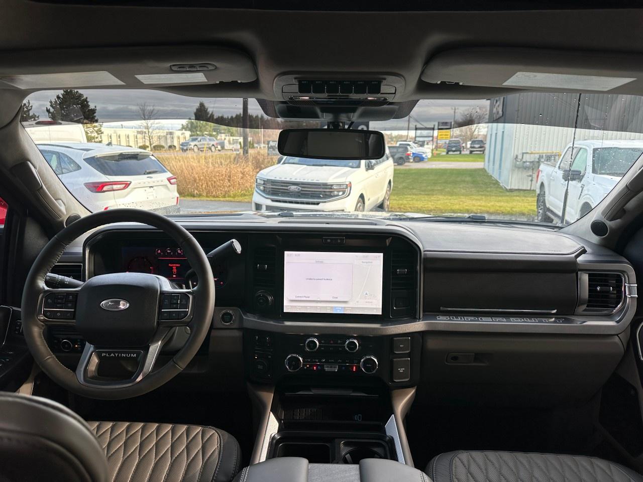 2025 Ford F-450 Super Duty DRW PLATINUM 4WD CREW CAB 8' BOX Photo