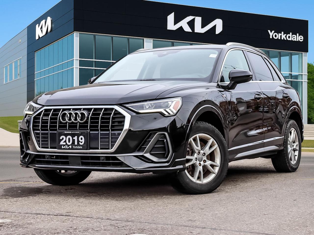 2019 Audi Q3 2.0T Progressiv Photo0