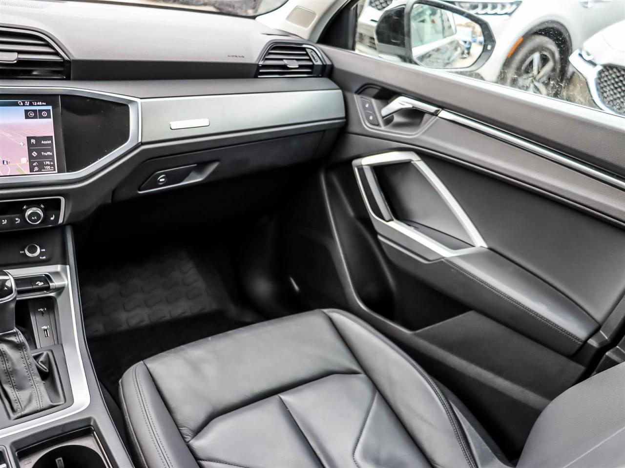 2019 Audi Q3 2.0T Progressiv Photo