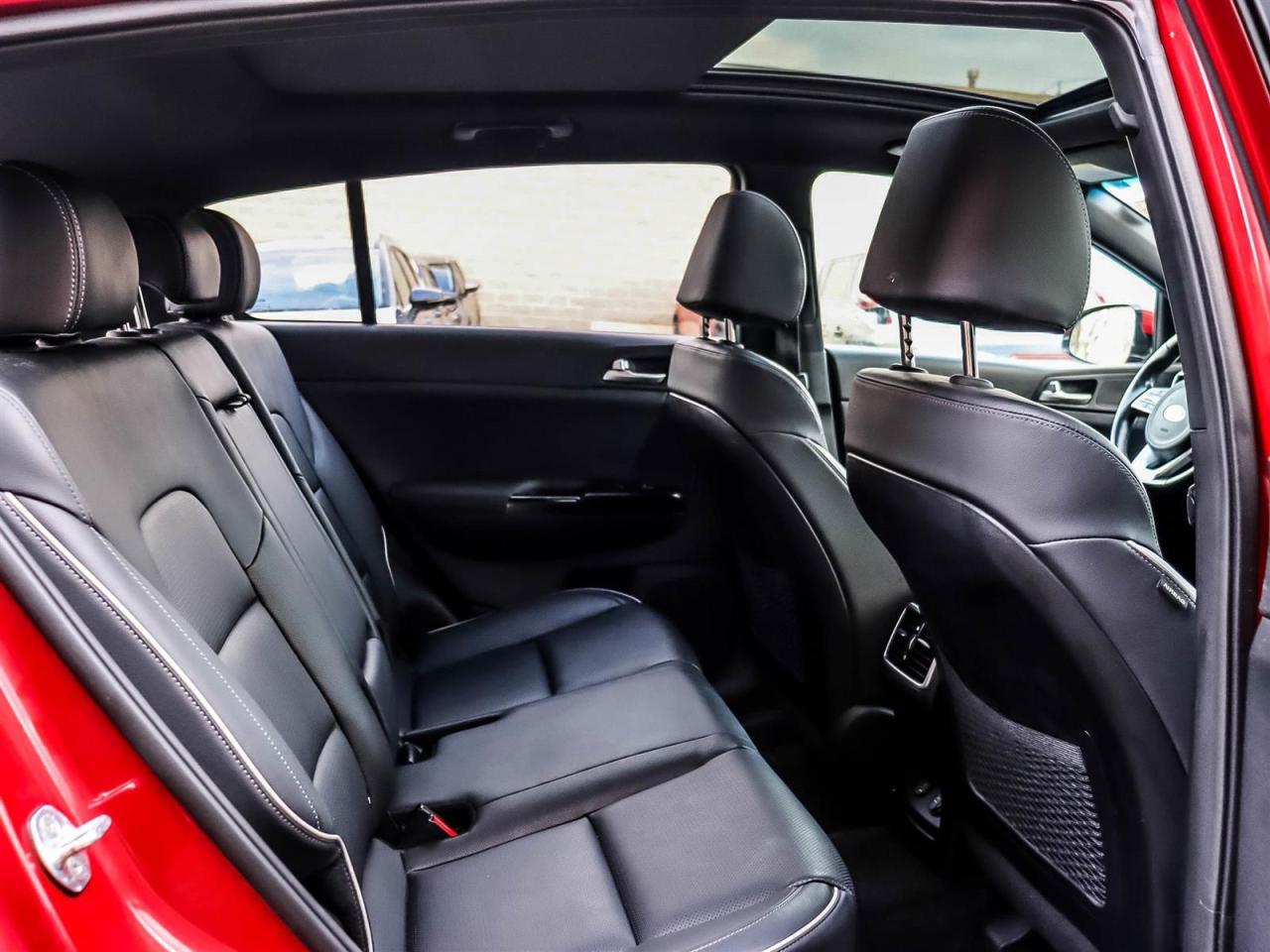 2022 Kia Sportage SX Photo