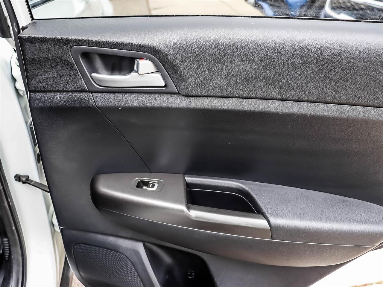 2021 Kia Sportage LX Photo