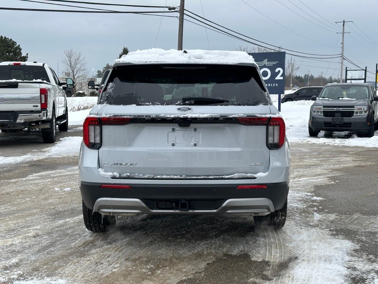 2026 Ford Explorer Platinum 4WD Photo